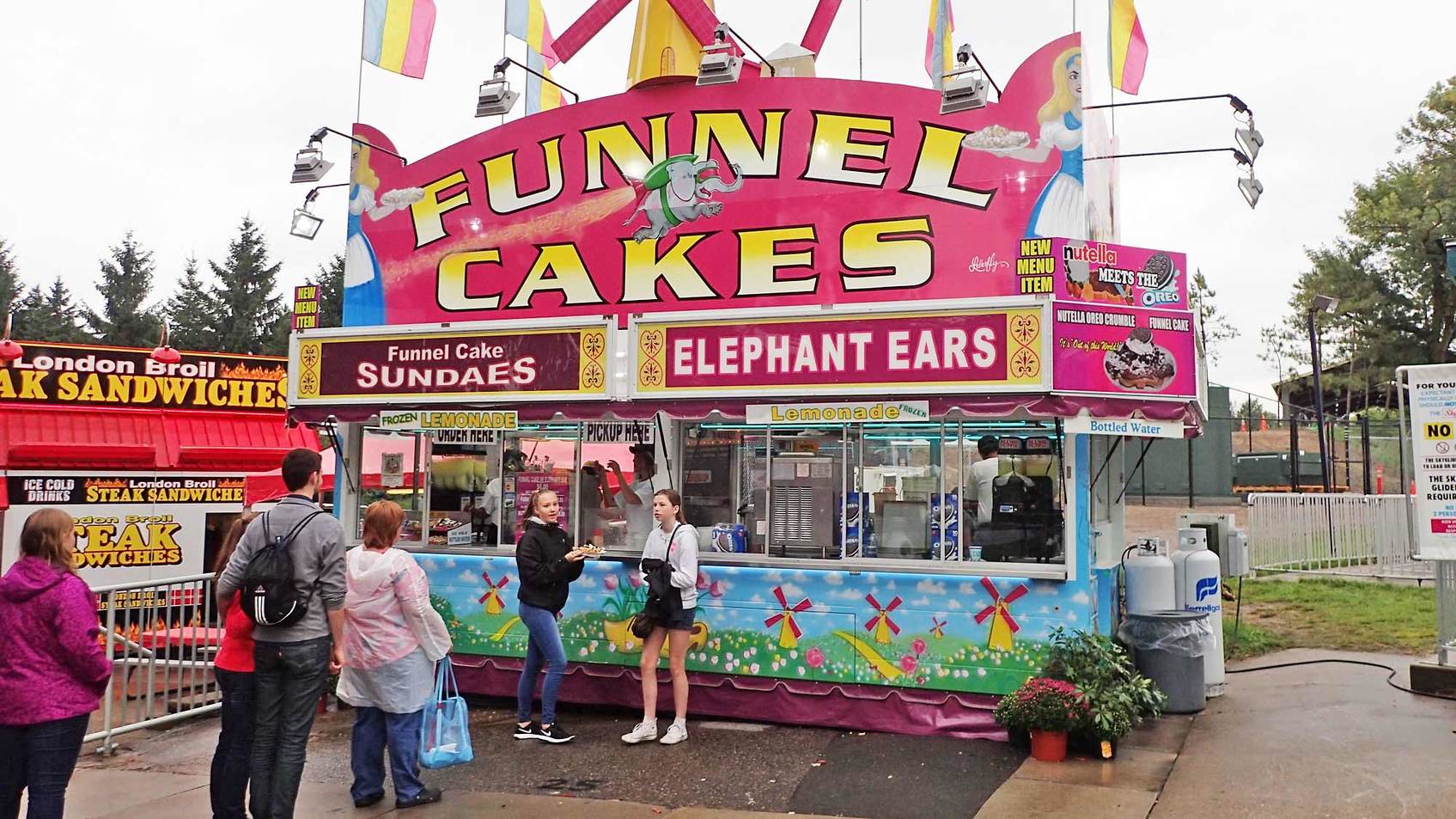 Funnel Cakes | Minnesota State Fair